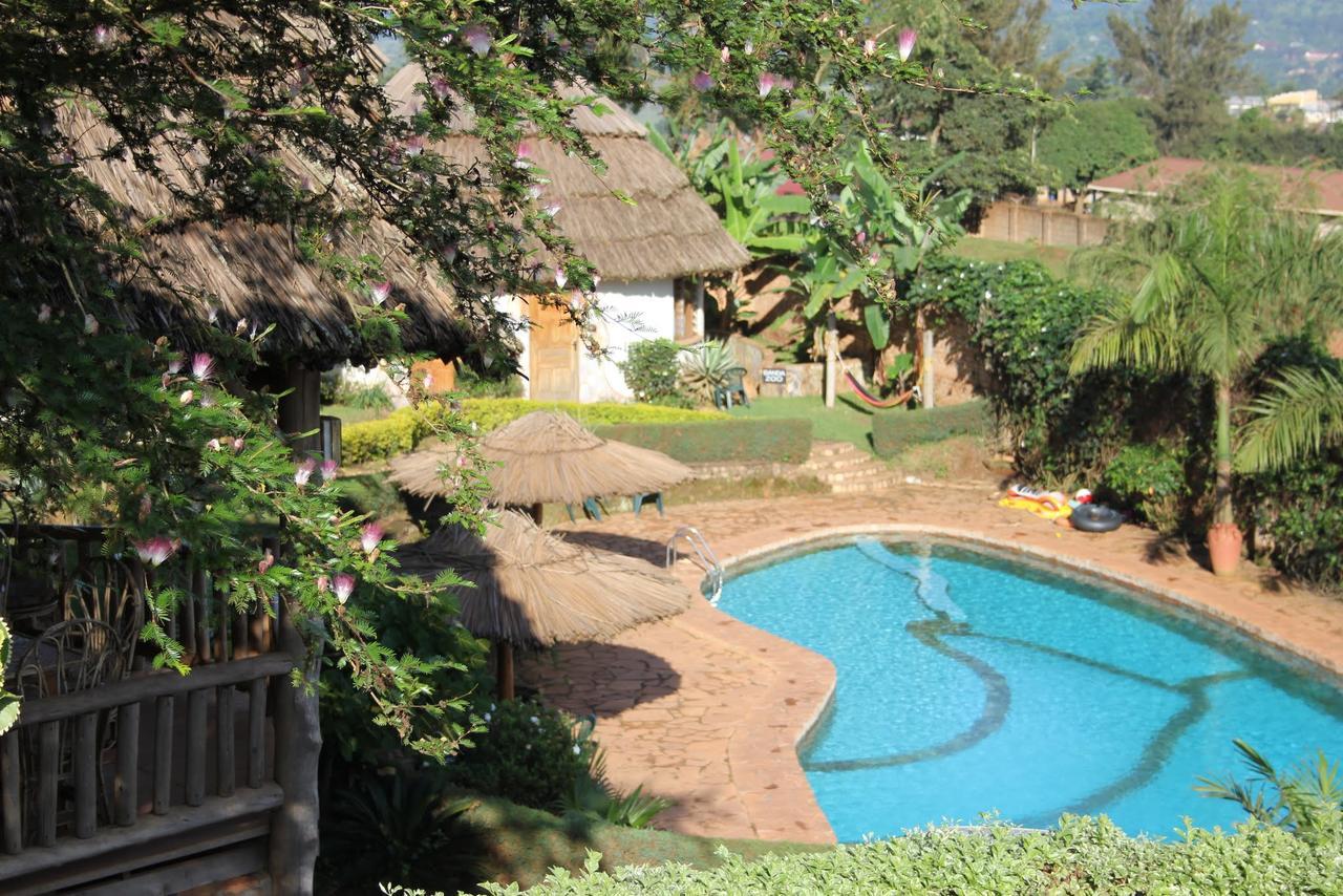Banda Lodge Masaka Exterior foto